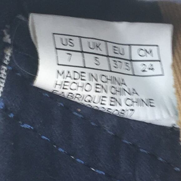 TOMS Vegan Canvas  Flats Women's Size 7 - Picture 9 of 14